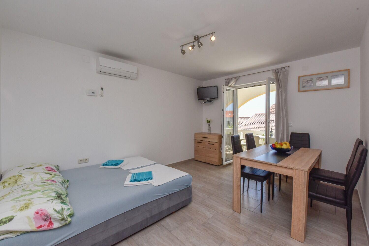 Apartments Mark - 200 M From Sea 诺瓦利娅 外观 照片